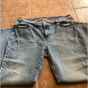 Old Navy Vintage The Flirt Boot Cut Jeans Size 20 Women’s